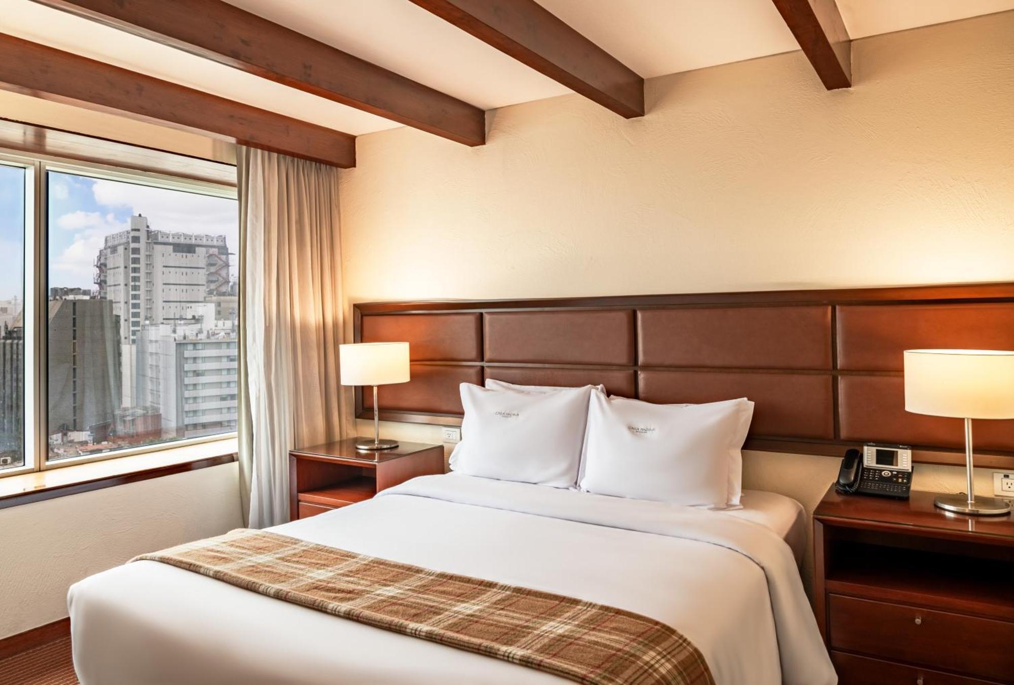 Casa Andina Premium Miraflores ลิมา ภายนอก รูปภาพ A bedroom at the hotel